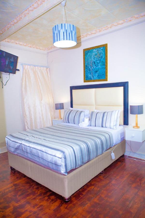 The Monument Guesthouse Port Elizabeth Exterior photo